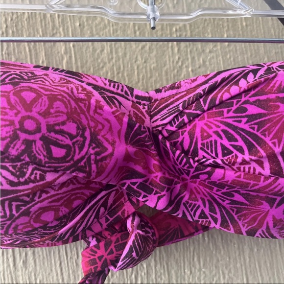 La Blanca Women’s Pink Bandeau Swim Bikini Top, Size 8 Twist Front Strapless - Picture 2 of 6